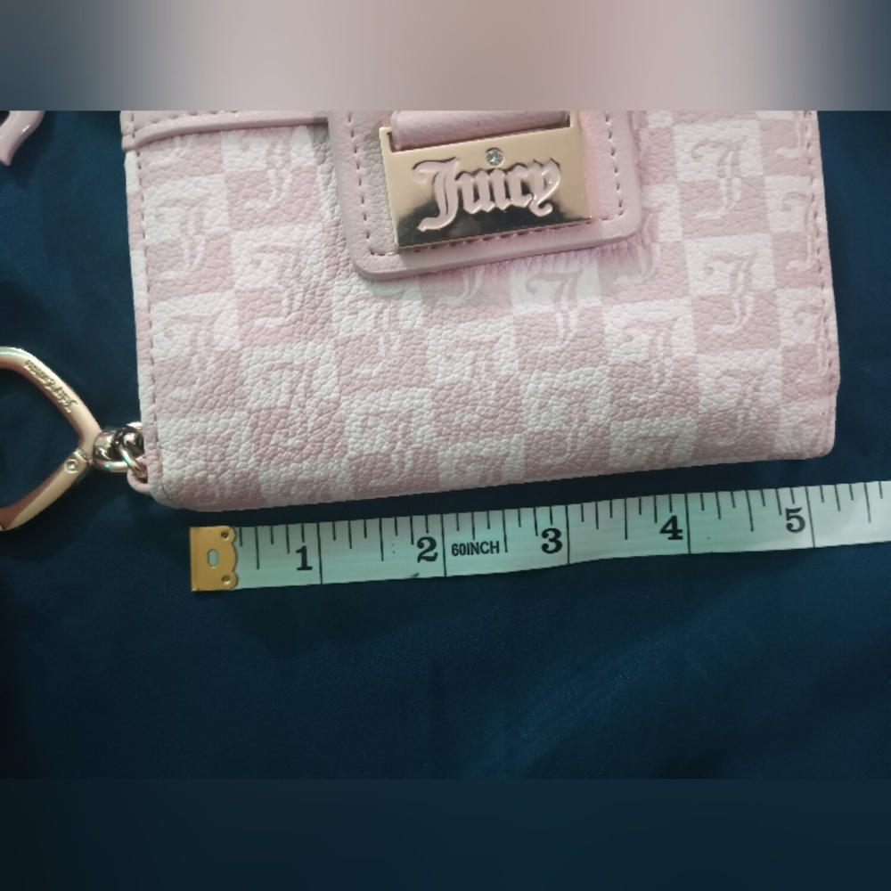 Juicy Couture Light Pink Logo Shoulder Bag - Picture 15 of 16
